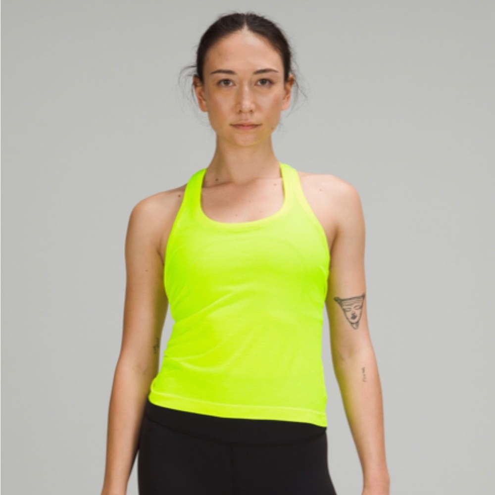 LULULEMON SWIFTLY TECH RACERBACK TANK
TOP 2.0 *RACE LENGTH